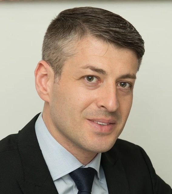 Доктор Терушкін проводить баріатричну процедуру