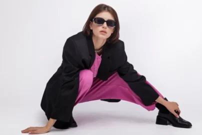 Модний одяг Bershka для жінок і чоловіків — стильні образи та нові колекції